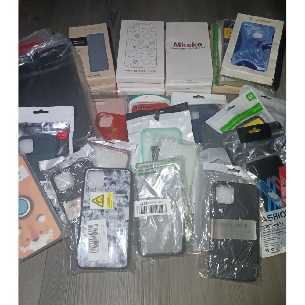Large 35‑piece Phone Accessories Lot - Perfect For Resellers